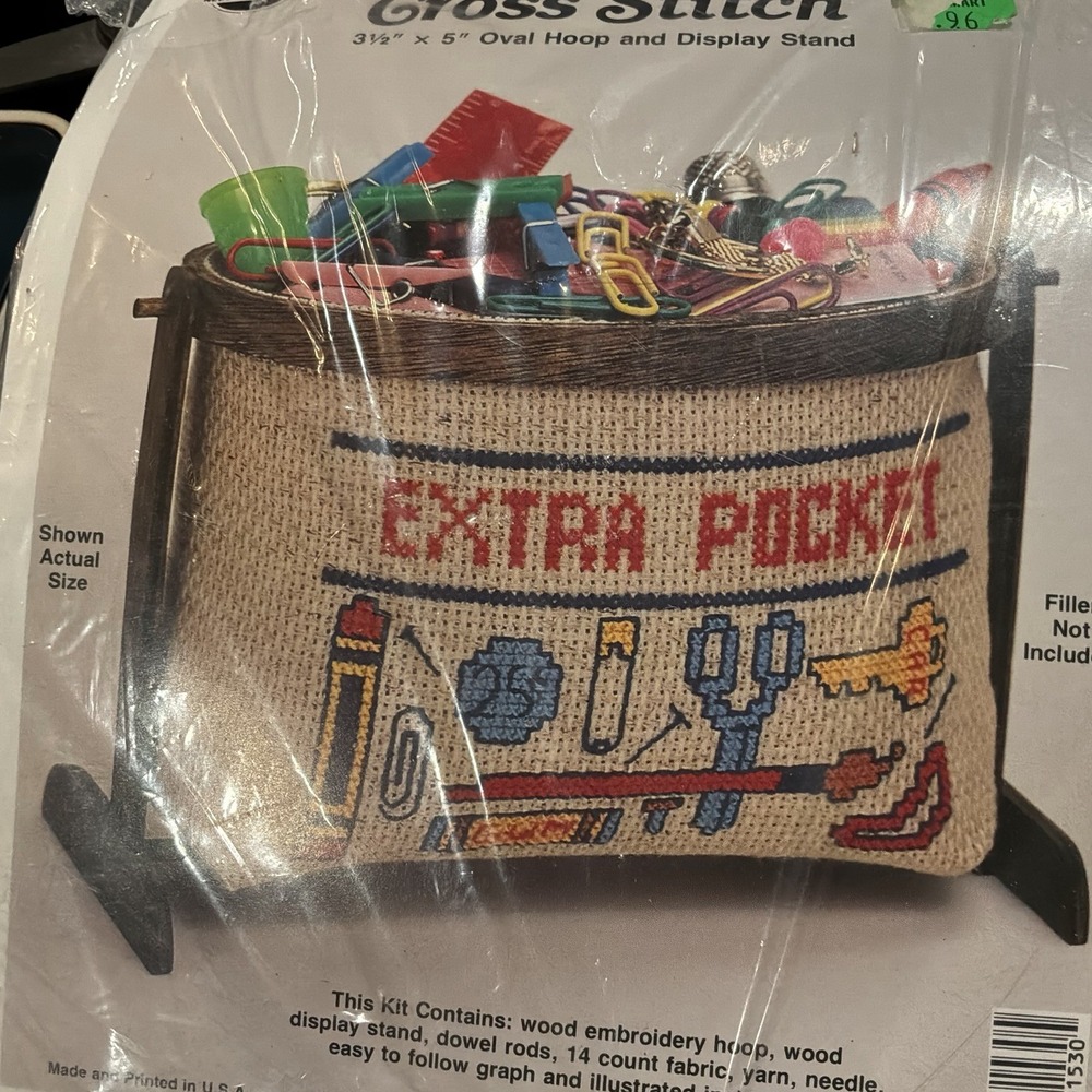 Needle Magic Counted Cross Stitch Kit 1530 Extra Pocket Oval Hoop Display‎ Stand